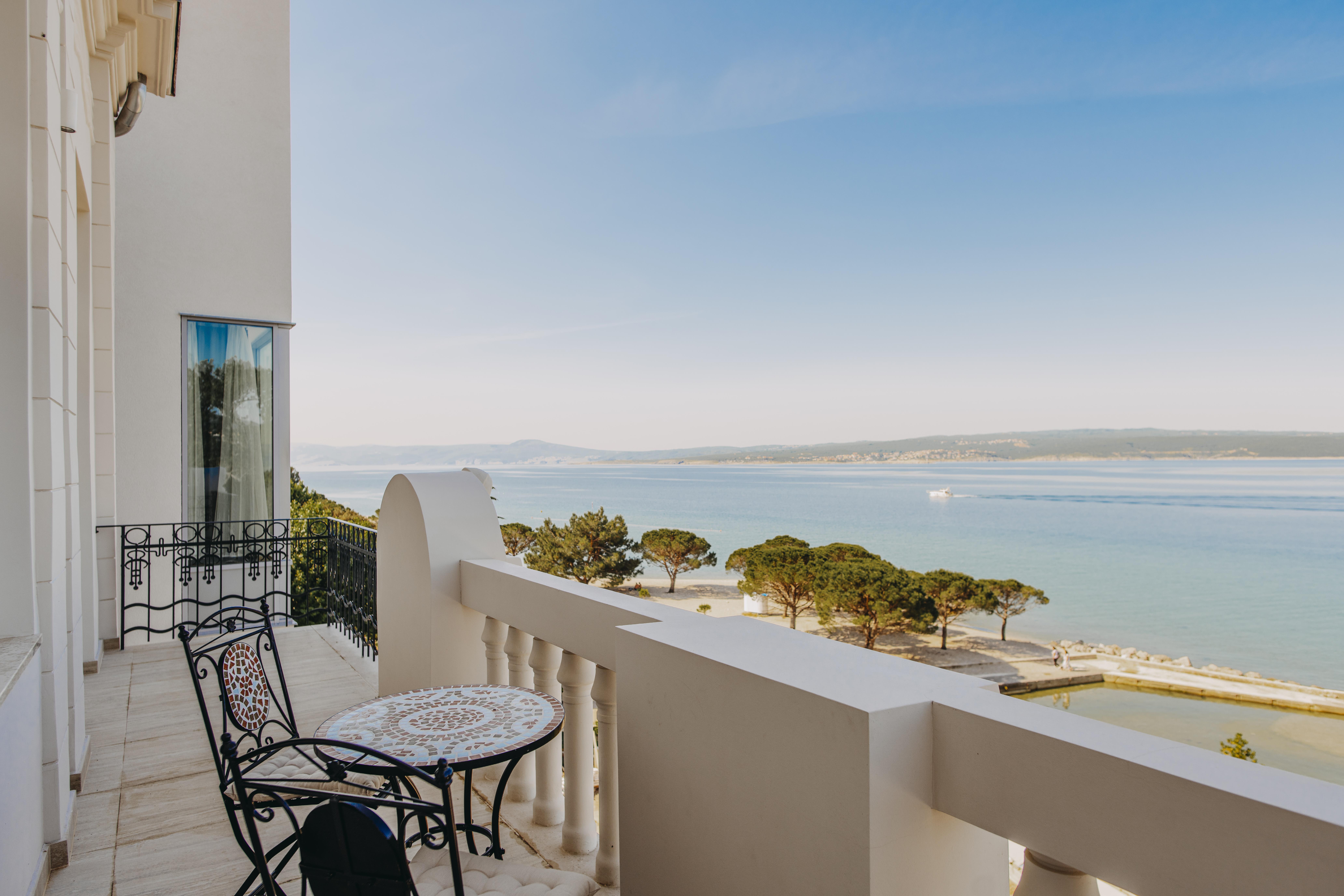 Hotel Miramare ซริกเวนิซา ภายนอก รูปภาพ View from the hotel