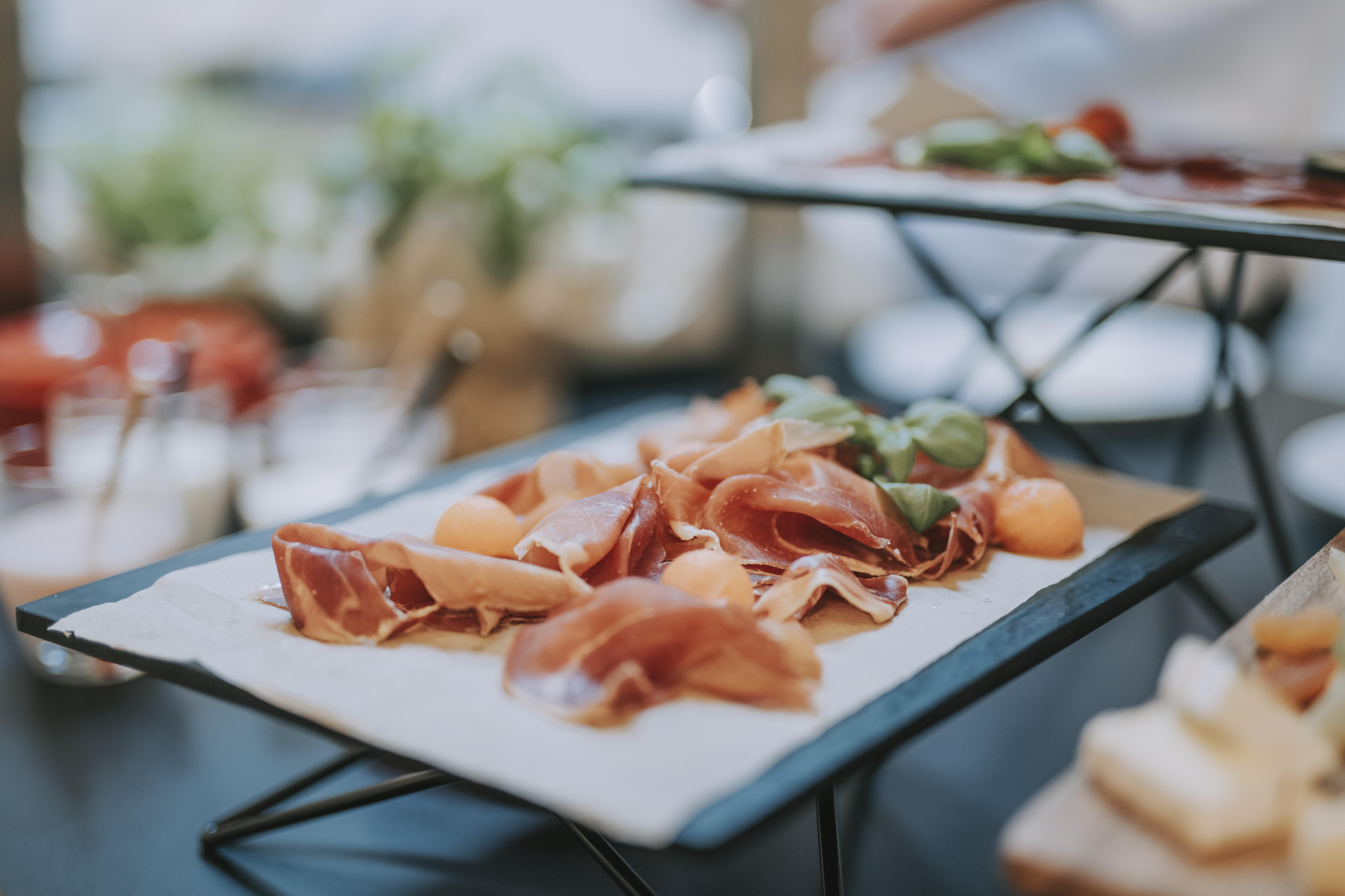 Hotel Miramare ซริกเวนิซา ภายนอก รูปภาพ Prosciutto